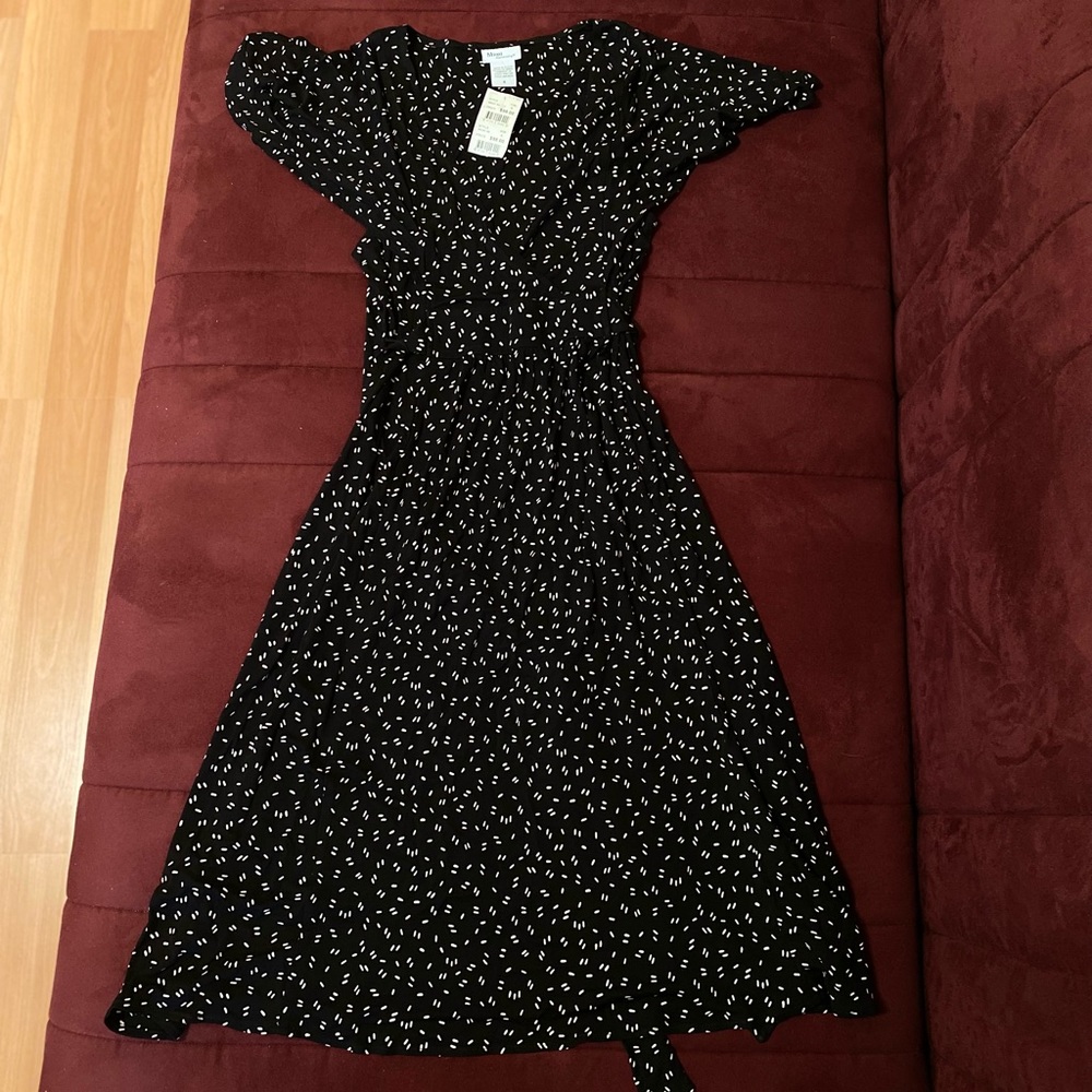Maternity Dress - Picture 3 of 6